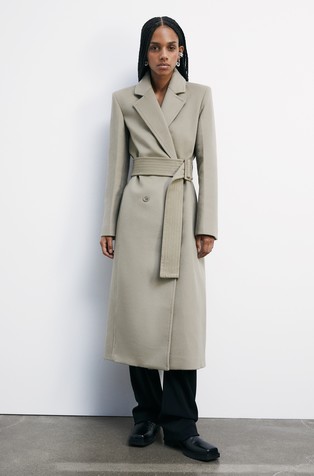 Essential dugi kaput s remenom