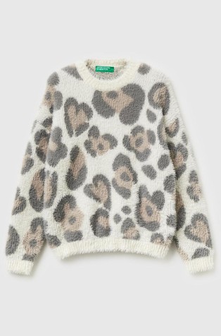 Čupav pulover sa životinjskim uzorkom