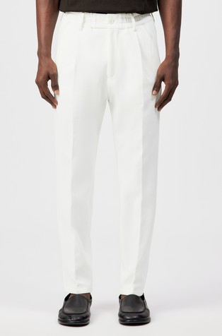 Regular fit pleated trousers in cotton blend