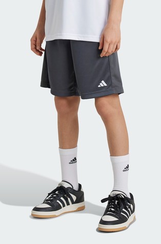 Train Essentials logo kratke hlače