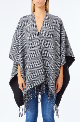 Pončo s kariranim uzorkom