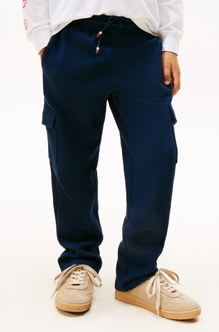 Essential cargo hlače s vafl teksturom