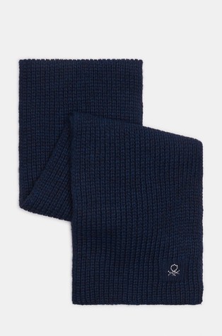 Pleten šal s logotipom od ukrasnih kamenčića