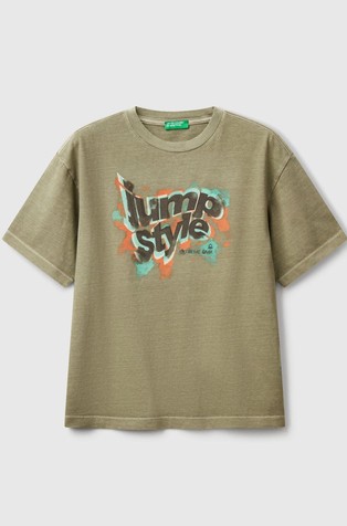 Majica s otiskom sprijeda i straga