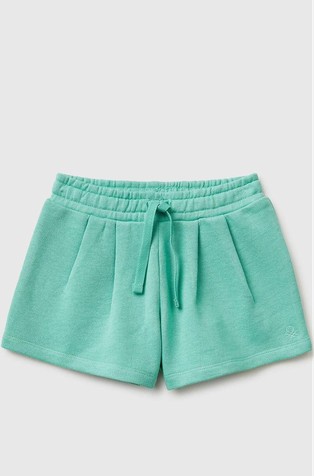 Cotton shorts with pleats