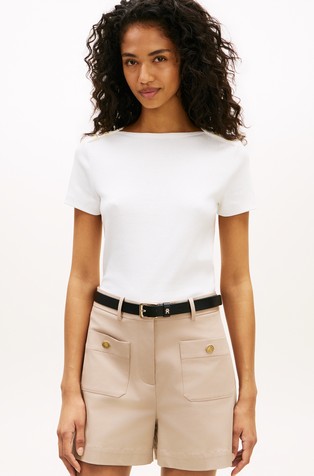 Slim fit majica kratkih rukava s ukrasnim gumbima