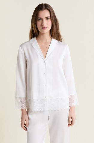 Rencontre satin pyjama shirt with lace details