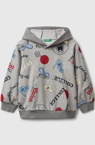 Pulover s kapuljačom i otiskom po cijeloj površini