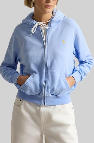 Pulover s kapuljačom i flisiranom unutrašnjošću