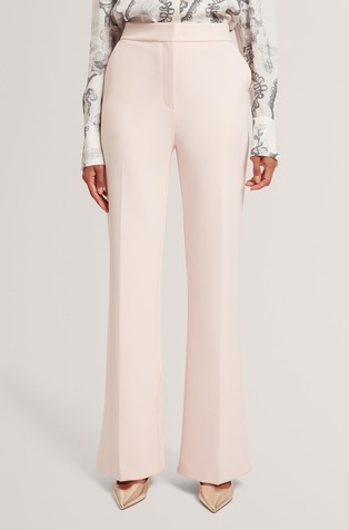 Zvonaste hlače s visokim strukom