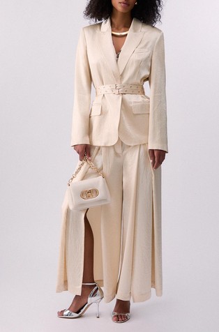 Satenski sako s remenom