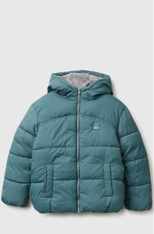 Prošivena jakna s čupavom podstavom i kapuljačom