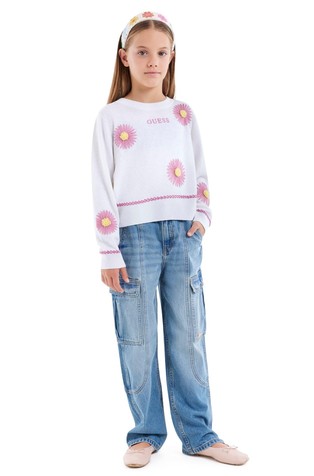 Pleten pulover s izvezenim cvijećem