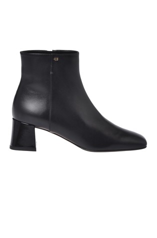 Kožne gležnjače s lakiranom petom