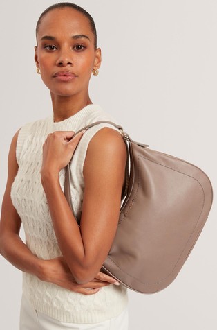 Kožna hobo torbica s logo naramenicom