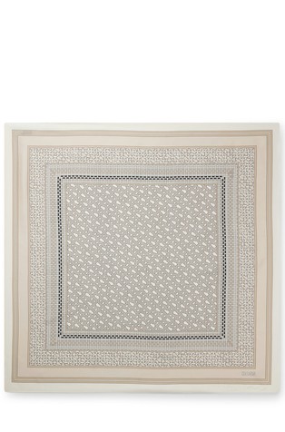 Svilena marama s uzorkom