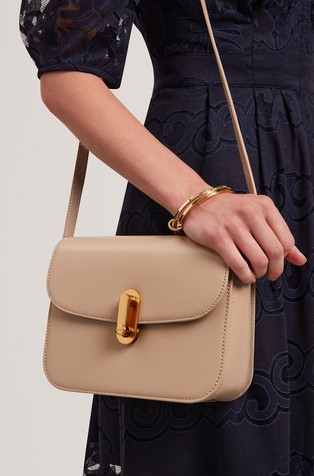 Kožna torba za nošenje preko ramena