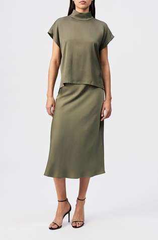 Shirt blouse with stand-up collar in satin