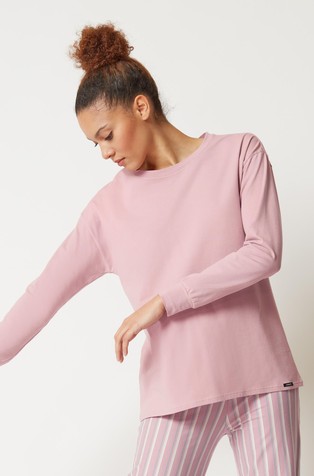 Every night in mix & match long sleeved tee