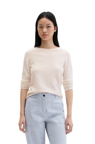 Knitted sweater in organic cotton