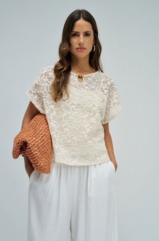 Crochet t-shirt with sequins and beads