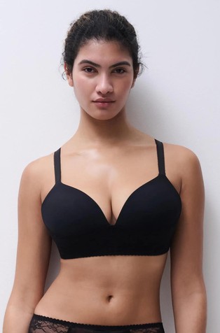 Kiss plunge bra with lace