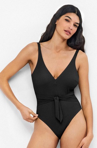 Swimsuit with shaping effect