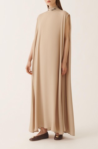 Duga satenska haljina