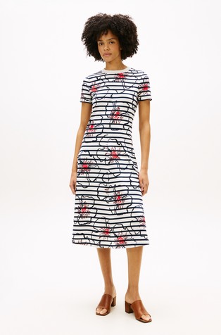 Zvonasta midi haljina kratkih rukava