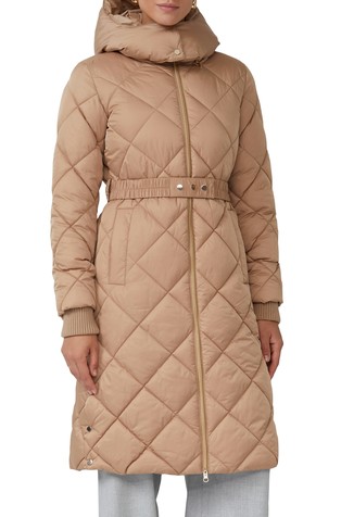 Padded quilted coat with detachable hood belt