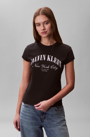 Slim fit majica s logotipom