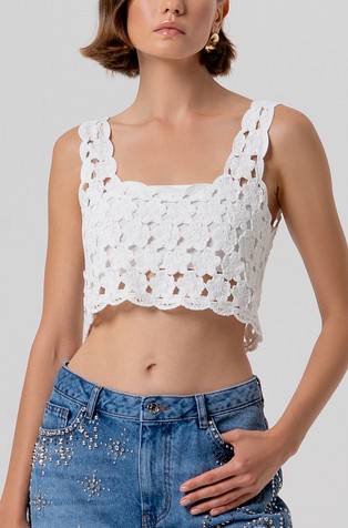 Cropped heklan top