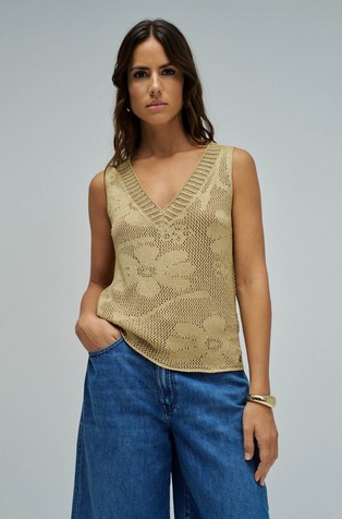 Openwork top with lurex