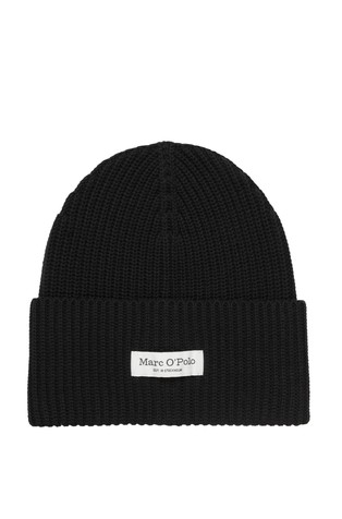 Knitted hat made of organic cotton