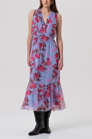 Long dress made in light viscose and with flowery pattern