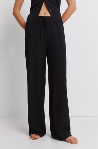 Wide trousers with drawstring