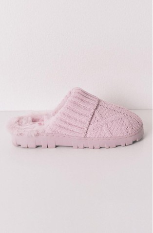 Teksturirane pletene papuče