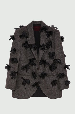 Stella Maxwell x Marella sako s cvjetnim aplikacijama