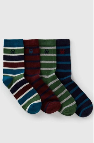 Paket od 4 para čarapa s uzorkom