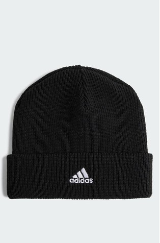 Pletena kapa s izvezenim logotipom