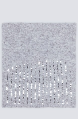 Pleten šal sa šljokicama