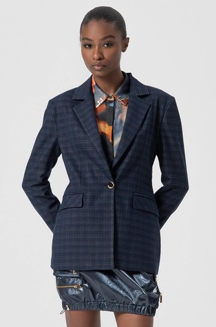 Dugi sako s kariranim uzorkom