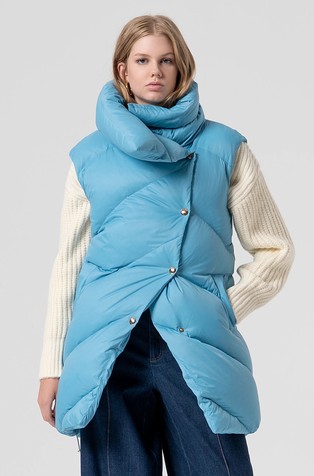 Oversized prošiven prsluk s visokim ovratnikom