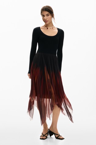 Fitted dress with tulle skirt