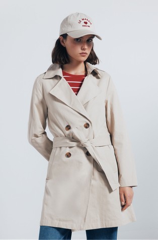 Trench coat with belt