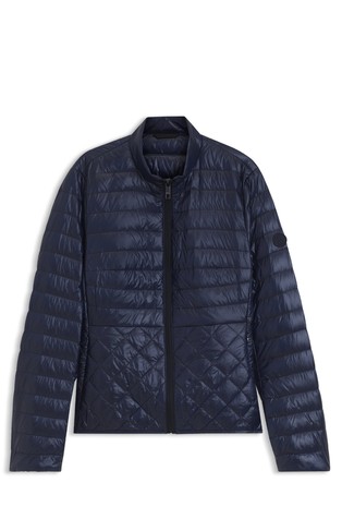 Water-repellent down jacket