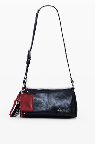 Manja torbica od sjajne umjetne kože