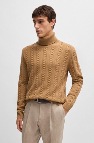 Cable-knit sweater in wool and cashmere