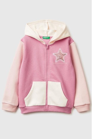 Pulover s kapuljačom i šljokicama