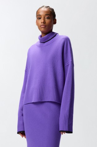 Pleten pulover s visokim ovratnikom